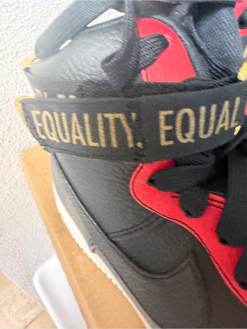 2017 AF1 High BHM Size 11 - Picture 6 of 8